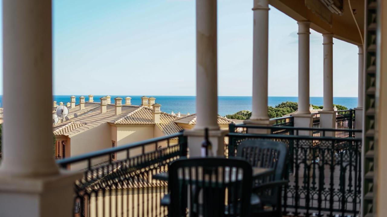 Oura Sunrise III Apartment - Sea View & Oura Beach & Top Location Albufeira Exterior photo